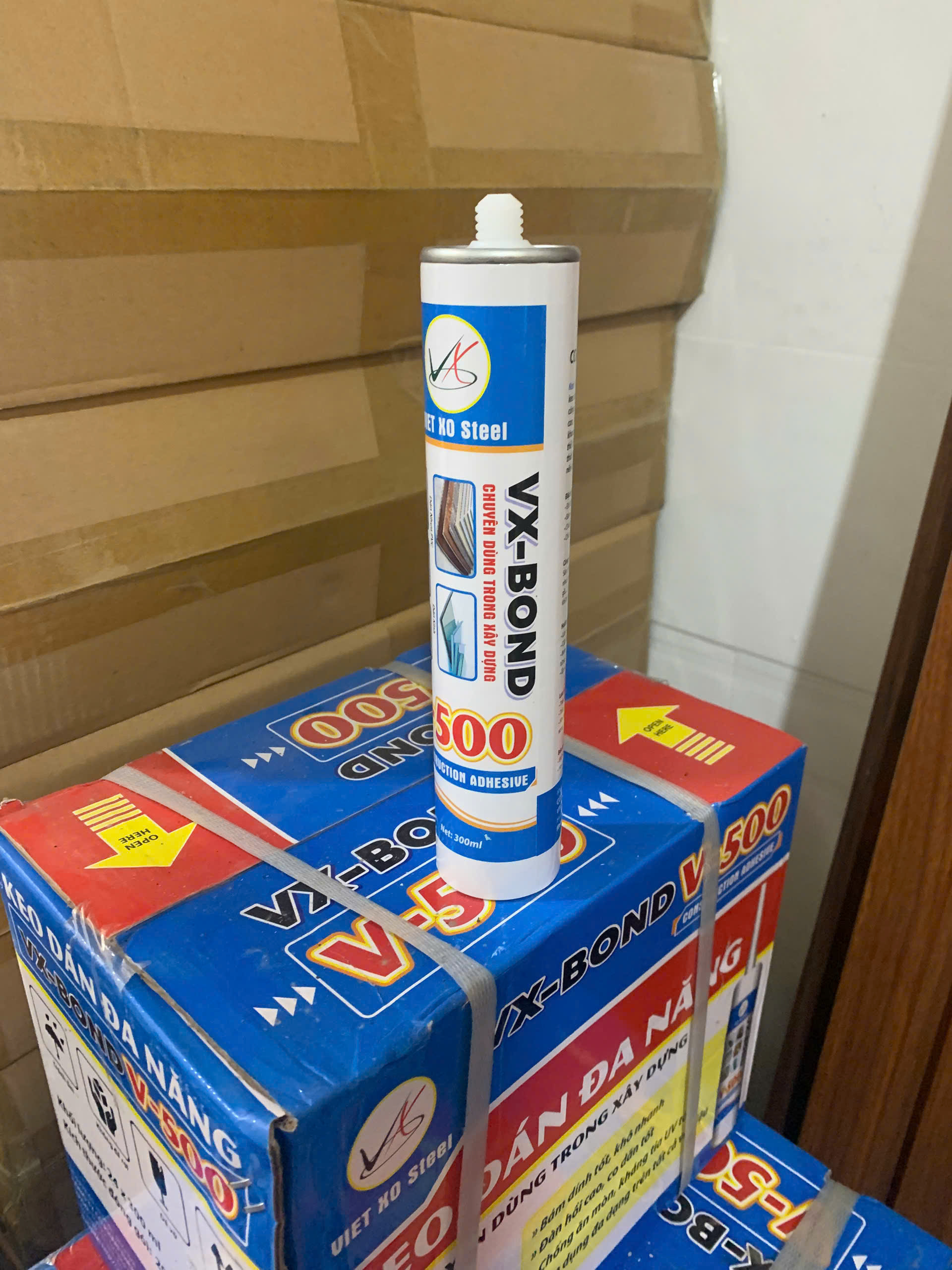 Keo chuyên dụng dành cho tấm nhựa ốp tường