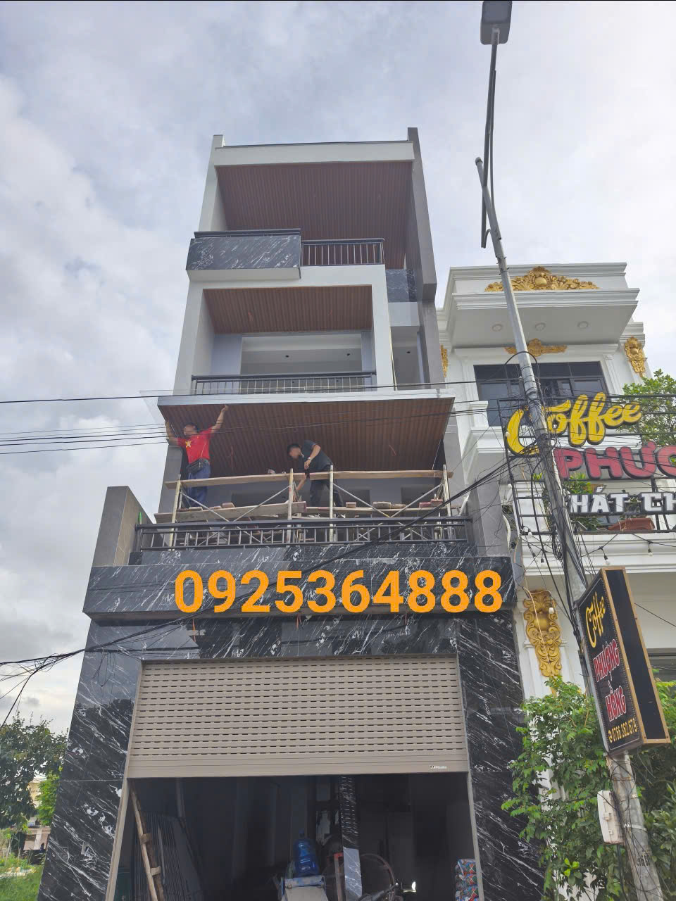 THI CÔNG TRẦN NHÔM LAM SÓNG TẠI HẢI PHÒNG